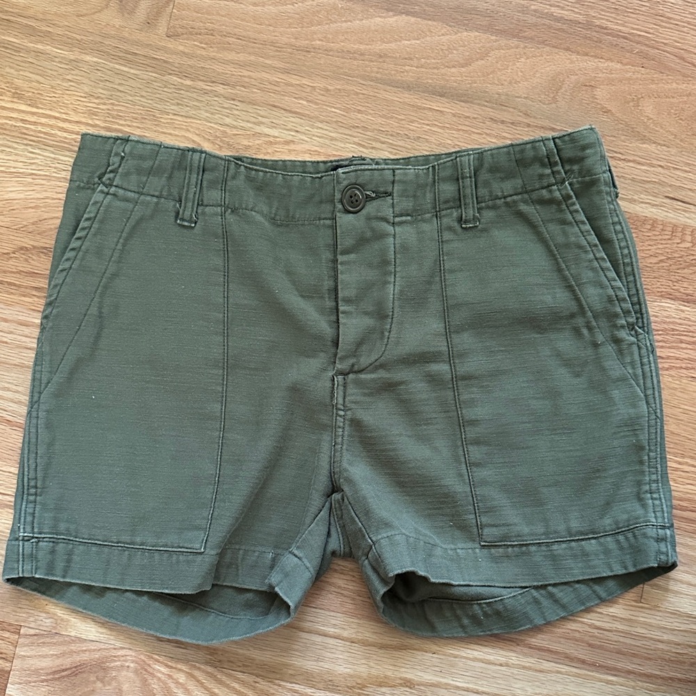 NLST Women’s Army Shorts